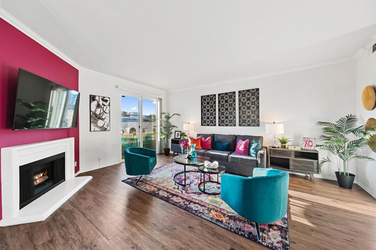 Beverly Hills Chic 2 Bed 2Bath With Patio And Parking 309 Los Ángeles Exterior foto