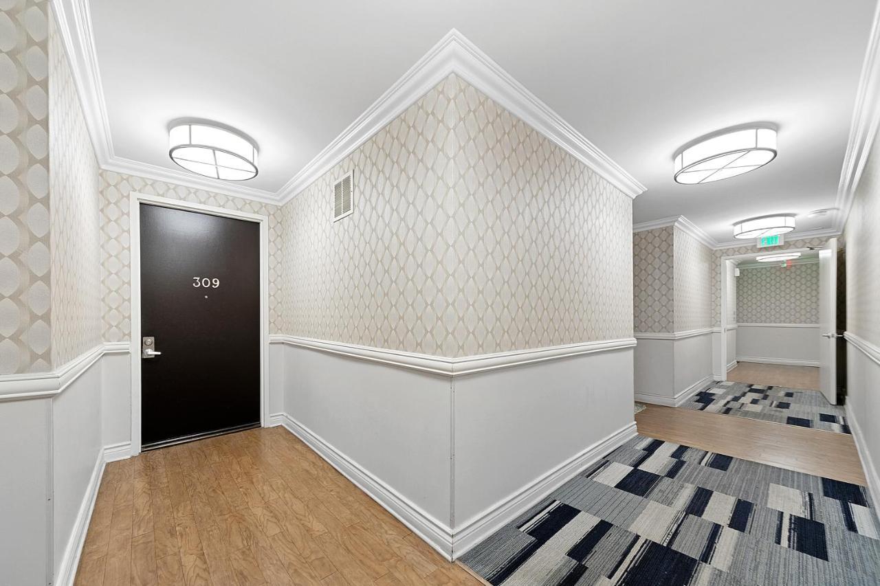 Beverly Hills Chic 2 Bed 2Bath With Patio And Parking 309 Los Ángeles Exterior foto
