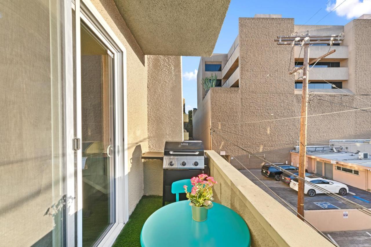 Beverly Hills Chic 2 Bed 2Bath With Patio And Parking 309 Los Ángeles Exterior foto
